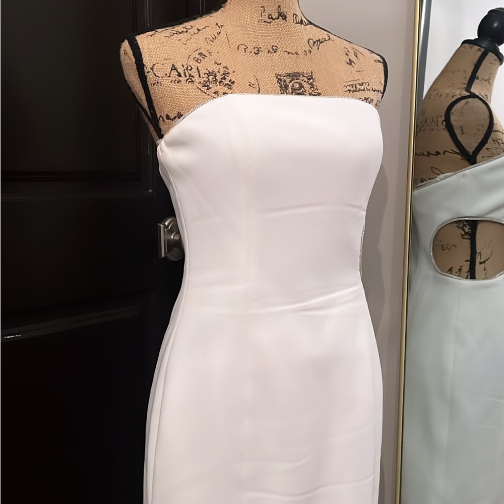 SAKS FIFTH AVENUE - MISHA COLLECTION - White Strapless Dress